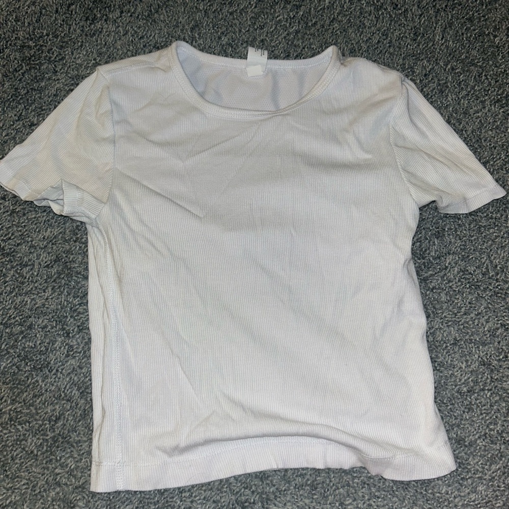 Yogalicious White and Grey Short Sleeve Tee Set